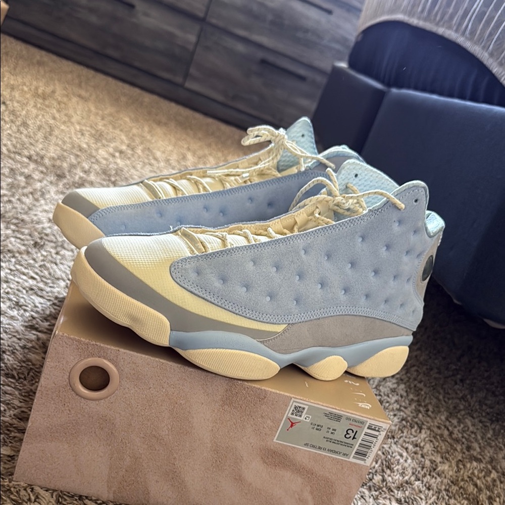 Jordan 13 SoleFly - Picture 3 of 4
